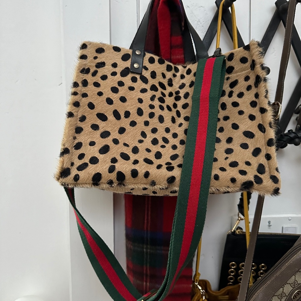 Parker & Thatch Medium Mimi leopard bag